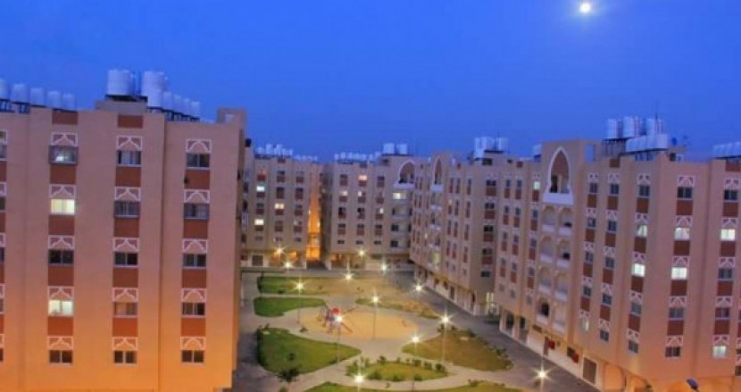 سكان مدينة حمد يطالبون بإعفائهم نهائياً من دفع الأقساط