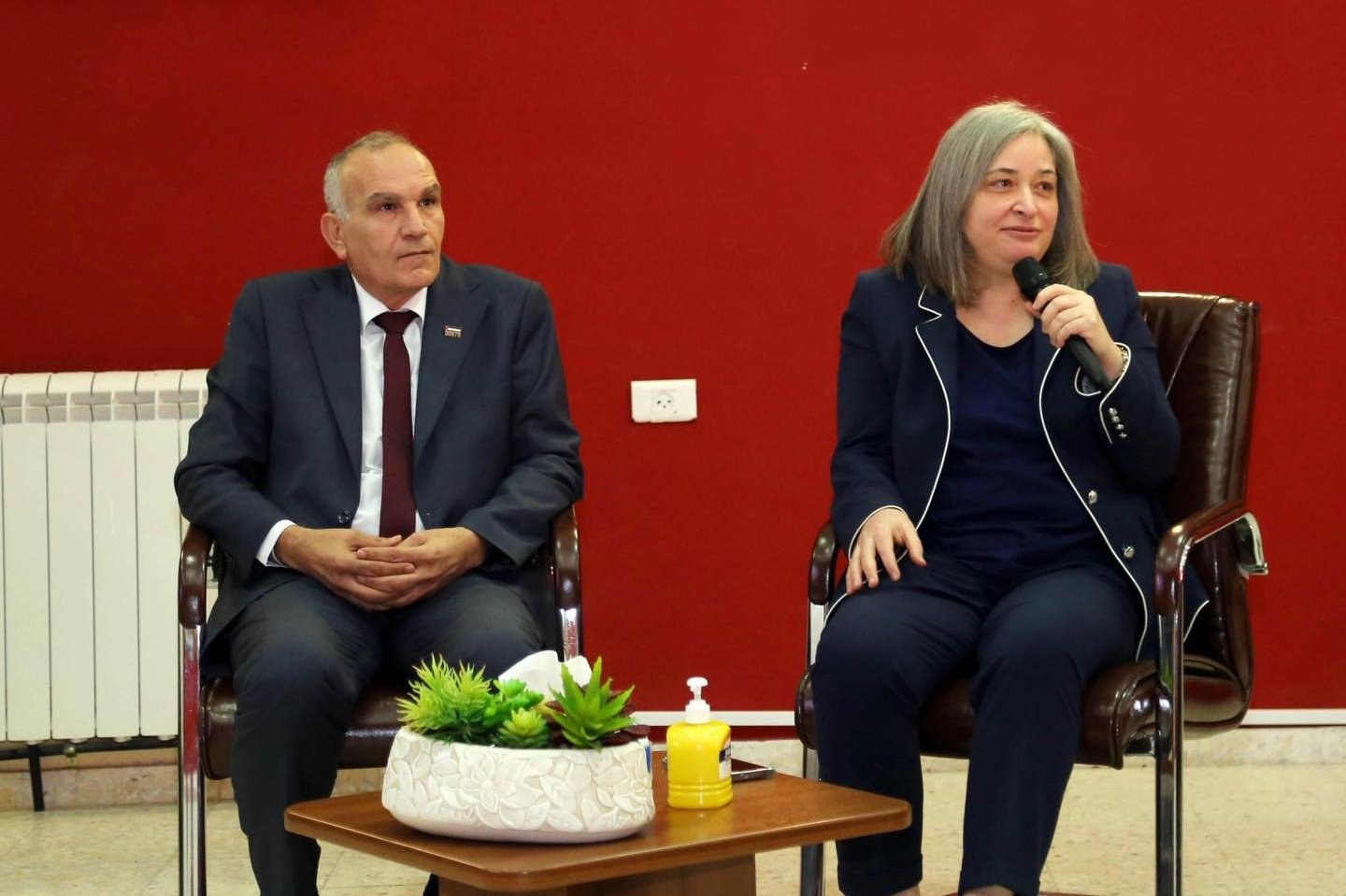 إطلاق خدمة الرسائل الترحيبية للسياح الزائرين لفلسطين