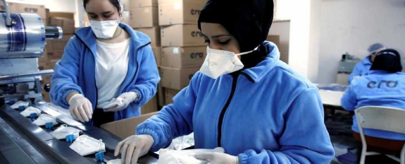 نصف مصانع فلسطين تبيع منتجاتها بالمفرق