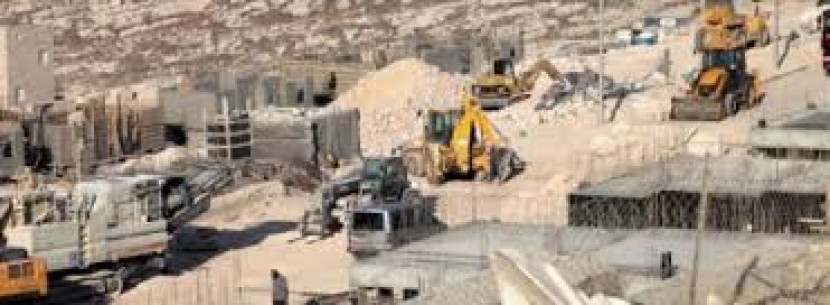 تقرير: 53 نشاطًا استيطانيًا بالضفة بإبريل