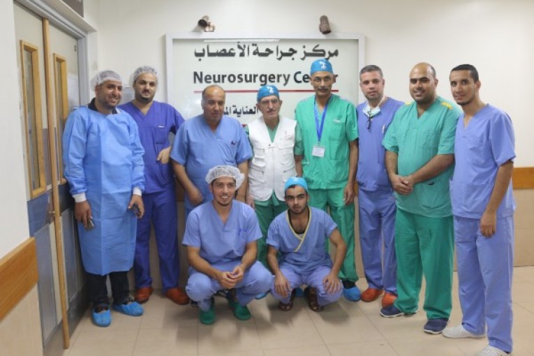 الوفد الطبي التخصصي الالماني لجراحة المخ والأعصاب يغادر قطاع غزة