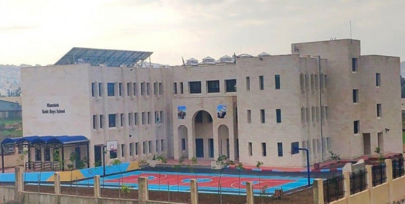 التربية تتسلم مشروع إنشاء مدرسة ذكور خروبة الثانوية