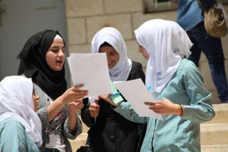 طلاب التوجيهي.. إليكم التخصصات الجامعية الأكثر بطالة في فلسطين