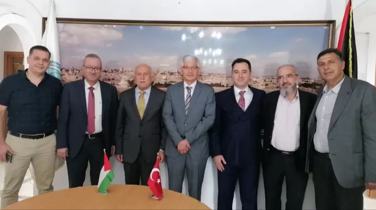 اتحاد  جمعيات رجال الأعمال الفلسطينيين يبحث مع السفير التركي سبل تطوير التعاون المشترك