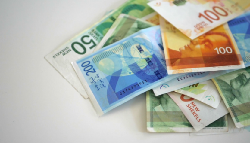 الحكومة تسلمت 5.5 مليارات شيكل من أموال المقاصة