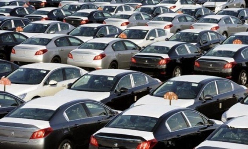 ما آخر التطورات حول إجراءات وزارة المالية بحق مستوردي السيارات؟
