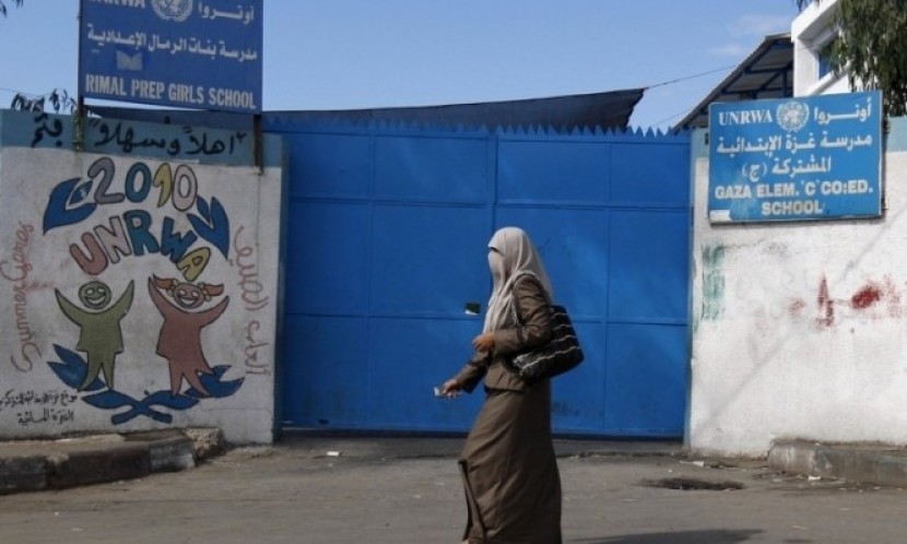 الأونروا تقرر تخفيض ميزانية التعليم والصحة في غزة