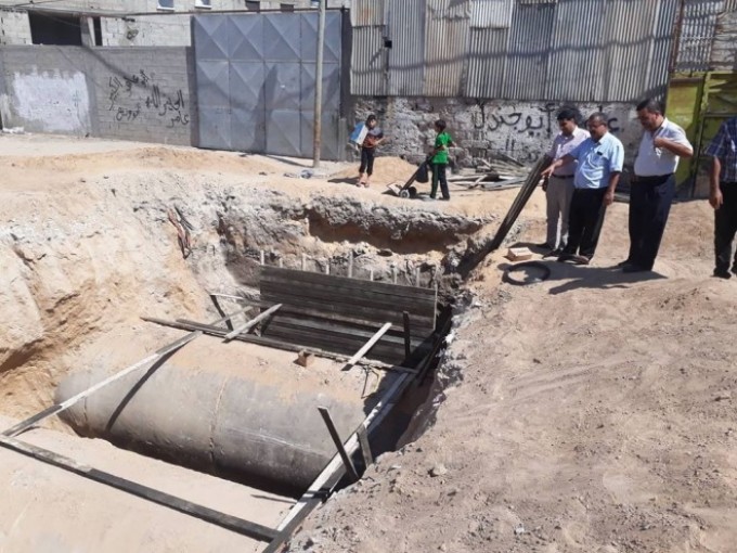 بلدية غزة تشرع بإنشاء 3 غرف لتجميع مياه الأمطار بحي التفاح