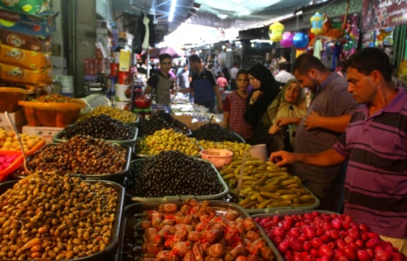 سوق الزاوية.. شاهد على تاريخ غزة