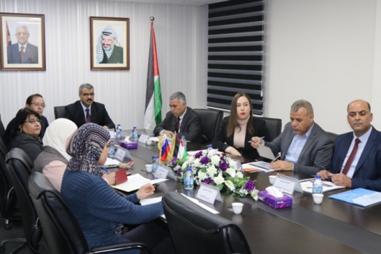 اجتماع فلسطيني روسي لمناقشة نتائج تقرير رقابي مشترك
