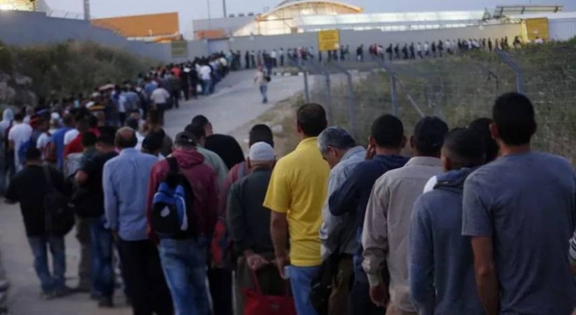 لجنة تقصي دولية تباشر عملها لتوثيق انتهاكات الاحتلال بحق العمال