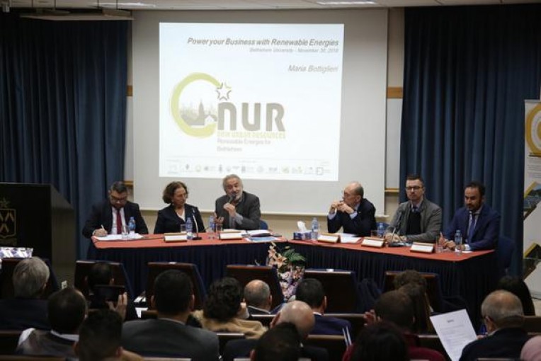 إطلاق مشروع خاص بالطاقة المتجددة في جامعة بيت لحم