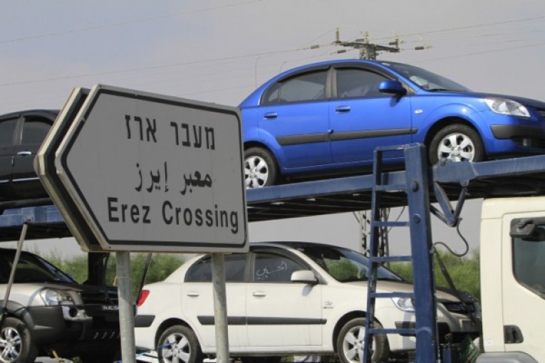 جمعية مستوردي المركبات تؤكد ان اسرائيل اوقفت إدخال السيارات الى غزة