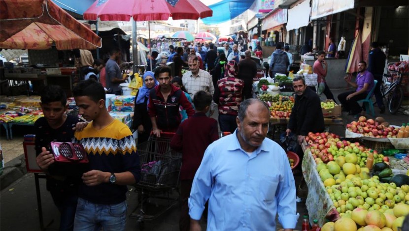 مؤشر سلطة النقد: استمرار التدهور في الضفة واستقرار في غزة