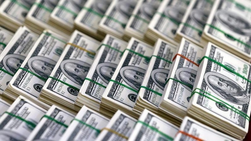 الإمارات تعلن تقديم 70 مليون دولار لفلسطين