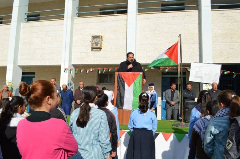 التربية تقرر البدء ببناء مدرسة جديدة في كفر عين لمعالجة النقص