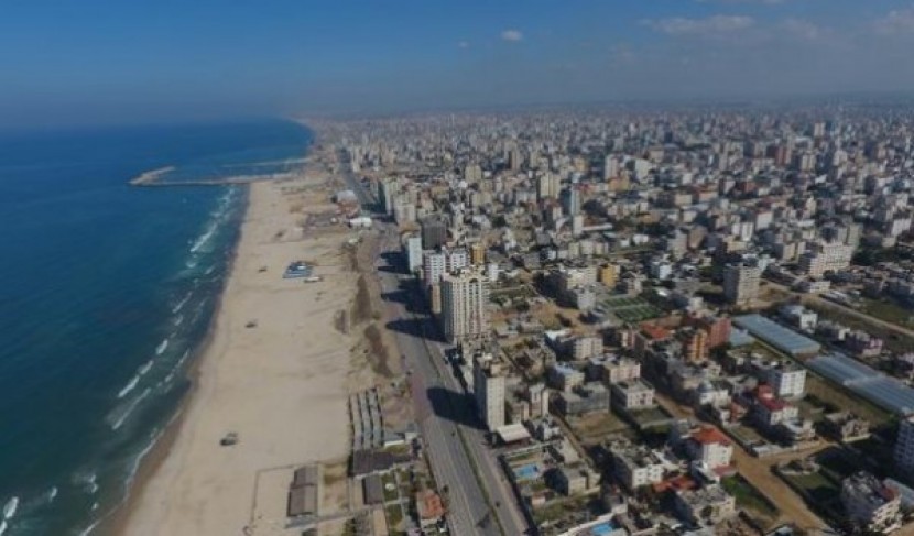 يديعوت: قد يتوقف إدخال الوقود وتُقلص مساحة الصيد بغزة بأي وقت