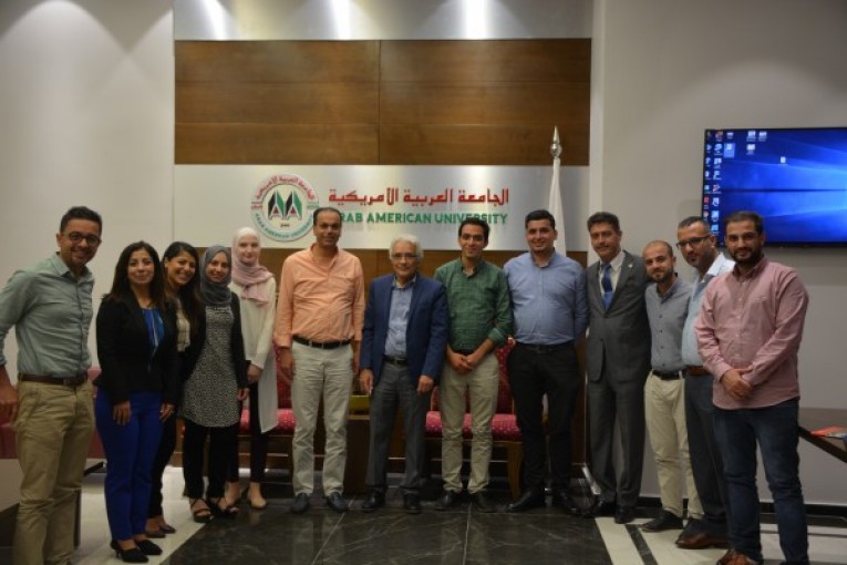 وفد من نقابة البصريات يزور الجامعة العربية الأمريكية في رام الله لبحث التعاون