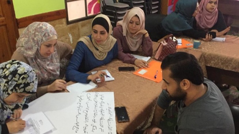 بلدية جباليا النزلة وNRC ينظمان دورة حول الشفافية والمساءلة