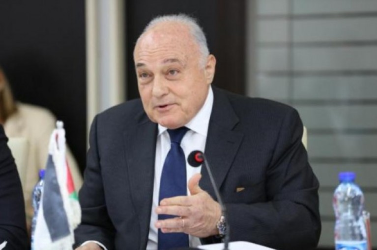 بشارة يناقش الأزمة المالية الفلسطينية مع ممثلي الدول الاوروبية