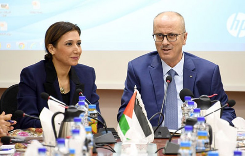 الحمد الله يؤكد دعم الحكومة لتشكيل اللجنة العليا لإحصاءات فلسطينيي الشتات