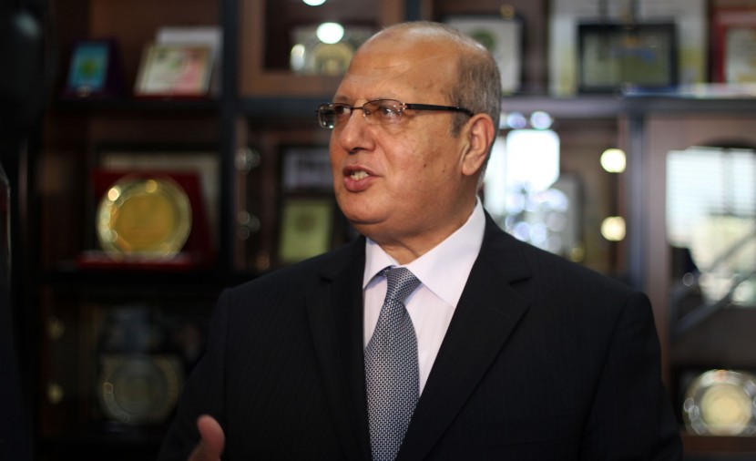 الخضري: ٢ دولار مُعدل دخل الفرد اليومي بغزة وهي الأسوأ عالميًا