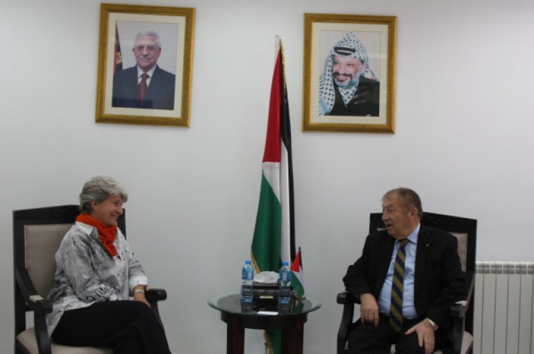 وزير الاقتصاد الوطني والوكالة الفرنسية يبحثان سبل دعم الصناعة الفلسطينية