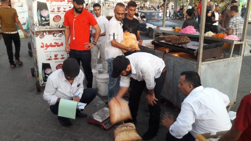 الاقتصاد تكشف ما تم ضبطه في ميناء غزة خلال عيد الأضحى