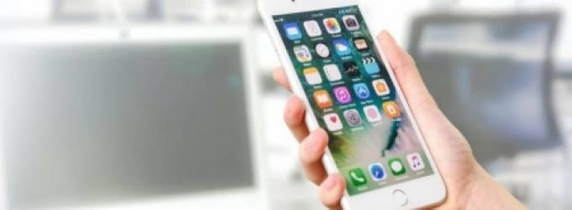 هكذا يساعدك آيفون أثناء العمل من المنزل