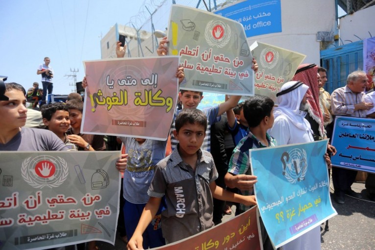 المسحال: تجميد علاوة موظفي أونروا خطير والثلاثاء باكورة الاحتجاج