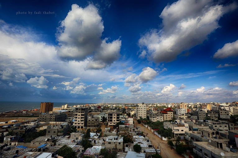 تطورات إيجابية بشأن المنحة القطرية والمشاريع التنموية في غزة