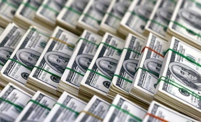 وثيقة تكشف قيمة قروض الحكومة الفلسطينية من البنوك