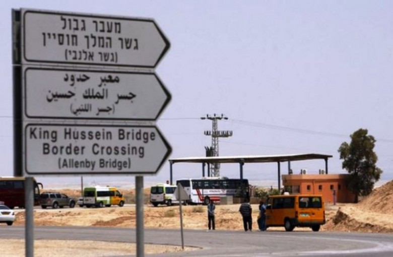 خط سيارات نقل vip  على معبر الكرامة.. إليك التفاصيل