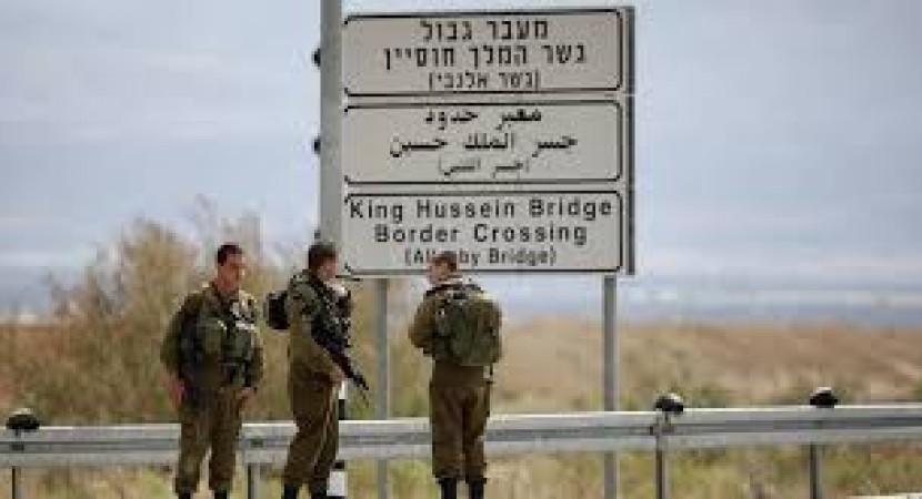 الاحتلال يُمنع سفر 17مواطنًا عبر الكرامة الأسبوع الماضي