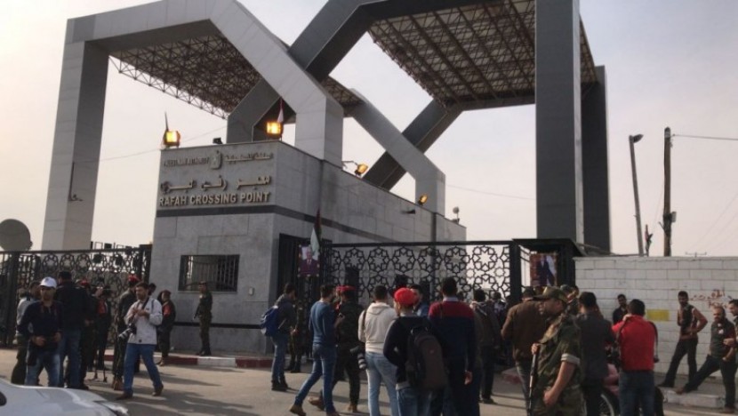 آلية السفر عبر معبر رفح ليوم غد الخميس