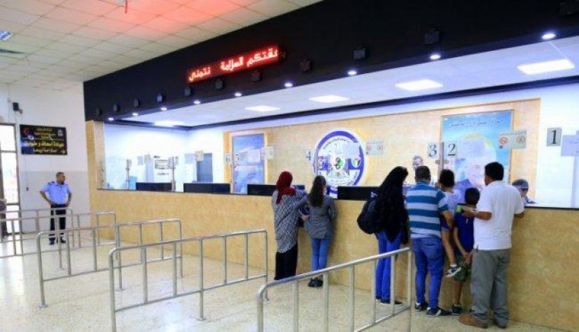 معبر الكرامة يعمل اليوم من 8:00 صباحاً وحتى 5:00 عصراً