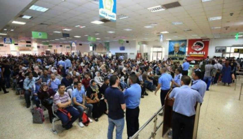 تنقل 6426 مسافراً الثلاثاء عبر معبر الكرامة