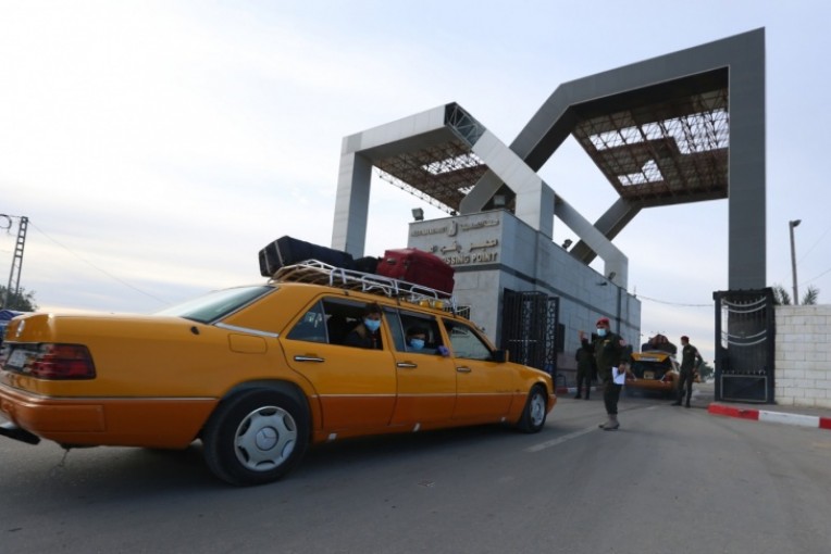 كشف وتعليمات السفر عبر معبر رفح