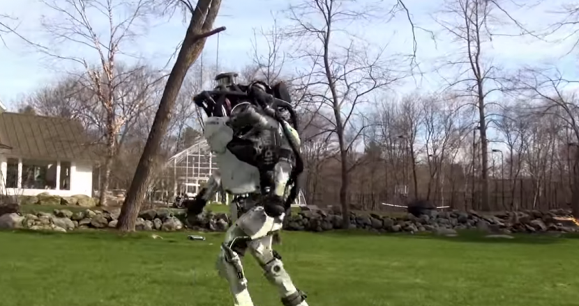 روبوت يركض ويقفز كأنه إنسان!