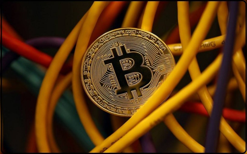 البيتكوين تستعد لتسجيل مكاسب 200% بأول ستة أشهر من العام