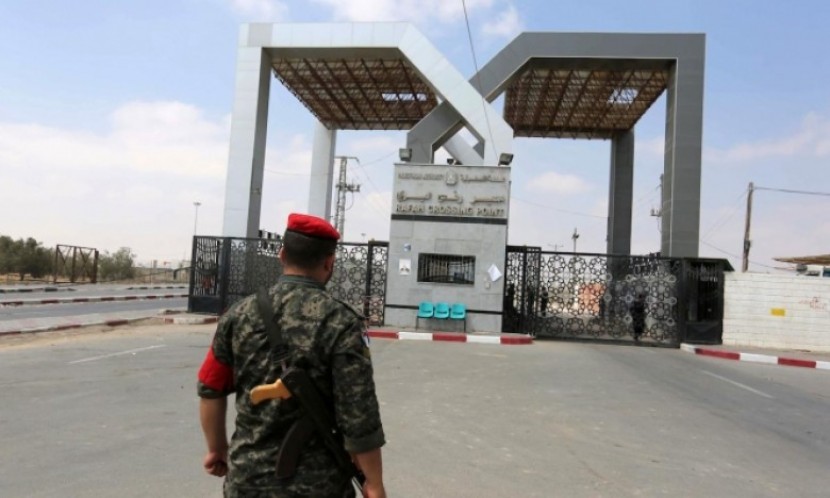 تنويه هام للمسافرين عبر معبر رفح ليوم الغد