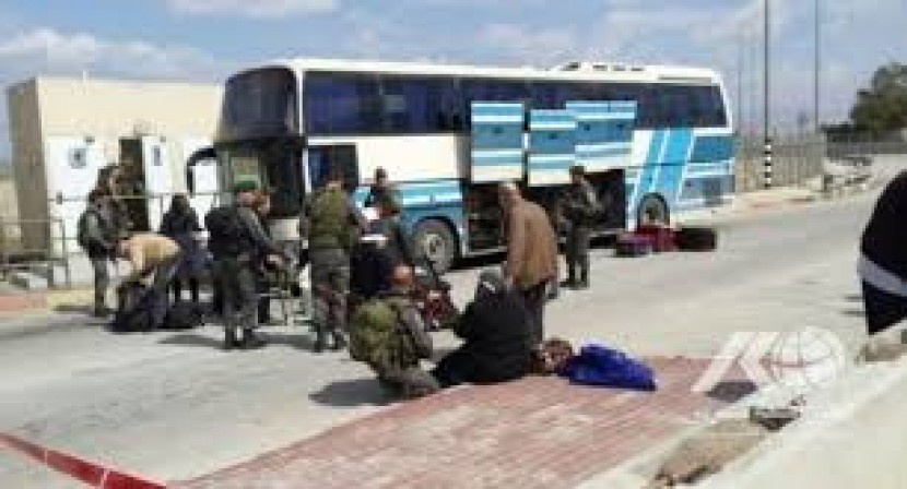 الاحتلال يمنع سفر 11 مواطنًا من معبر الكرامة