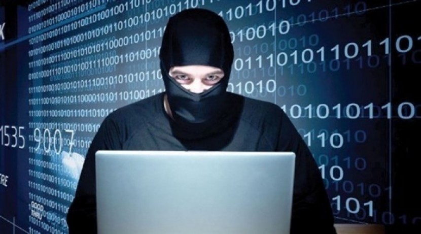 الأرقام الهاتفية .. وسيلة القراصنة الحالية لابتزاز المستخدم