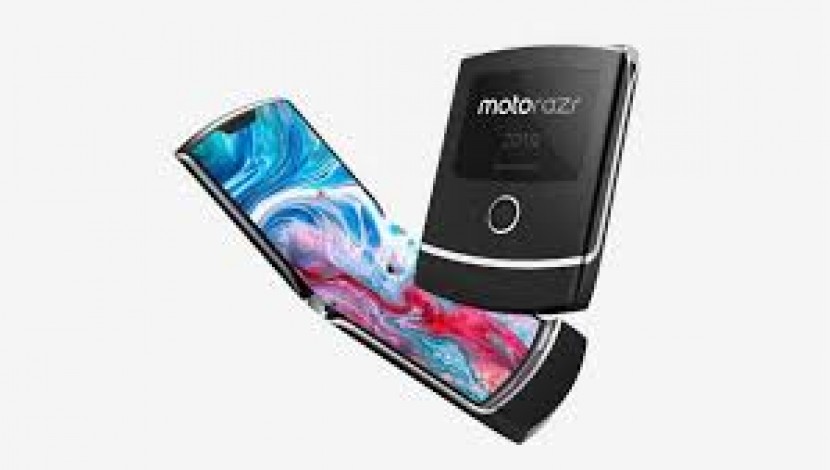 موتورولا تنضم إلى قافلة الهواتف القابلة للطي