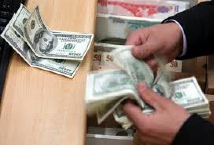 الدولار يواصل الارتفاع مقابل الشيكل .. إليك أسعار الصرف