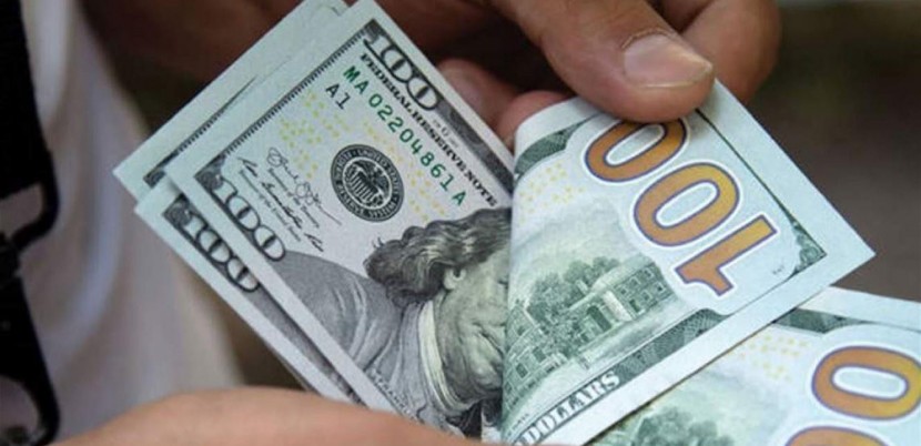 الدولار عند أعلى مستوى أمام الشيكل في شهر
