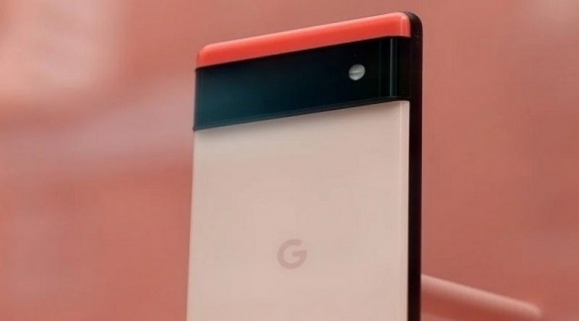 غوغل تتحدى آيفون 13 بكاميرا عمرها 5 سنوات في بيكسل 6