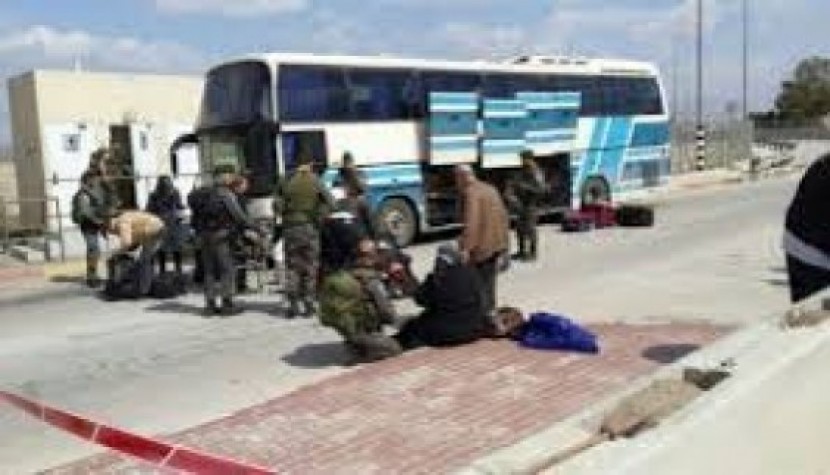 الاحتلال يمنع سفر 9 مواطنين من معبر الكرامة