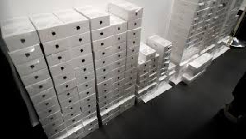 آبل تعيد إنتاج آيفون أكس.. ارتفاع الطلب عليه ليس السبب