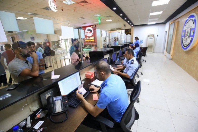 13.6 ألف مسافر تنقلوا عبر معبر الكرامة الأربعاء.. إليك التفاصيل